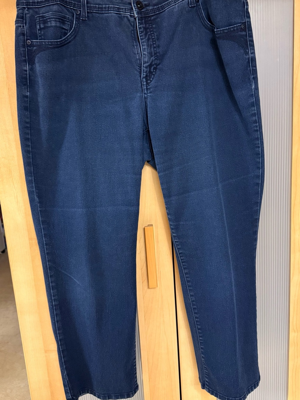 Women’s  Dark Blue Stretch Jeans